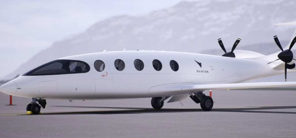 World's 1st Electric Aircraft Costs Rs 700 For 130 Kms Flight